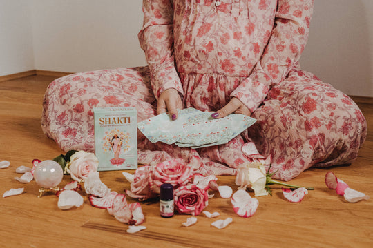 Orakelkartenset SHAKTI: Orakel der weiblichen Urkraft