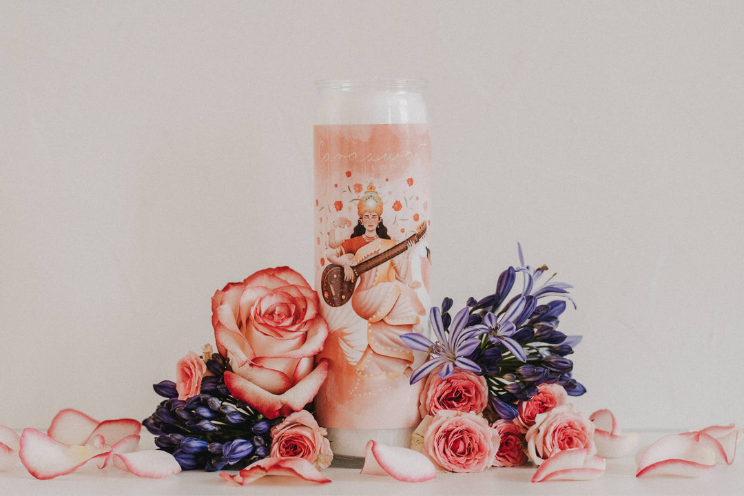 Saraswati Altarkerze ~ Weisheit